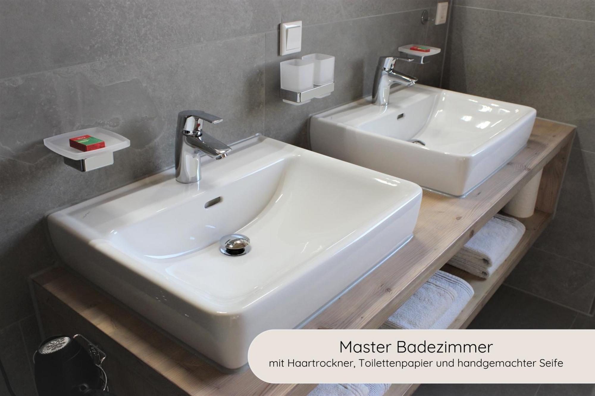 Invita Natur-Chalets Penthouse - Familienurlaub Im Schwarzwald - 240Qm Bad Dürrheim Buitenkant foto